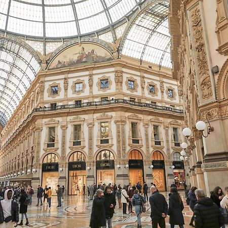 Appartamento Superhouse Piazza Duomo Area Milan Exterior photo