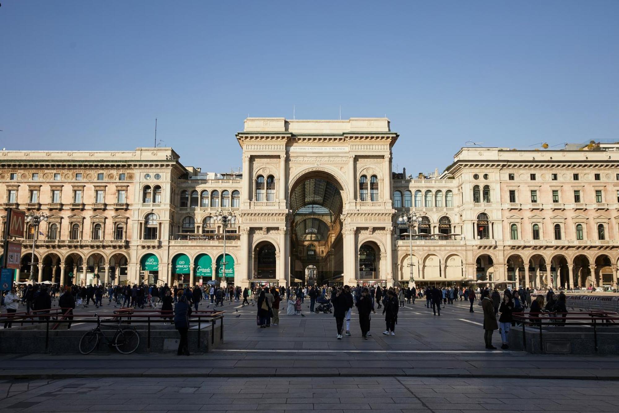 Appartamento Superhouse Piazza Duomo Area Milan Exterior photo
